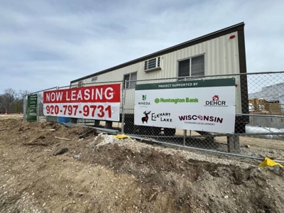 Exterior Signs Photo